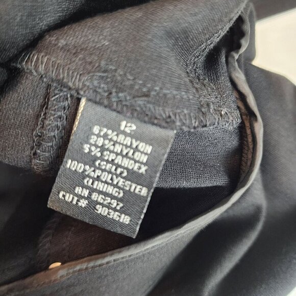 BCBG Maxazria pants size 12 black stretchy New - Picture 12 of 12